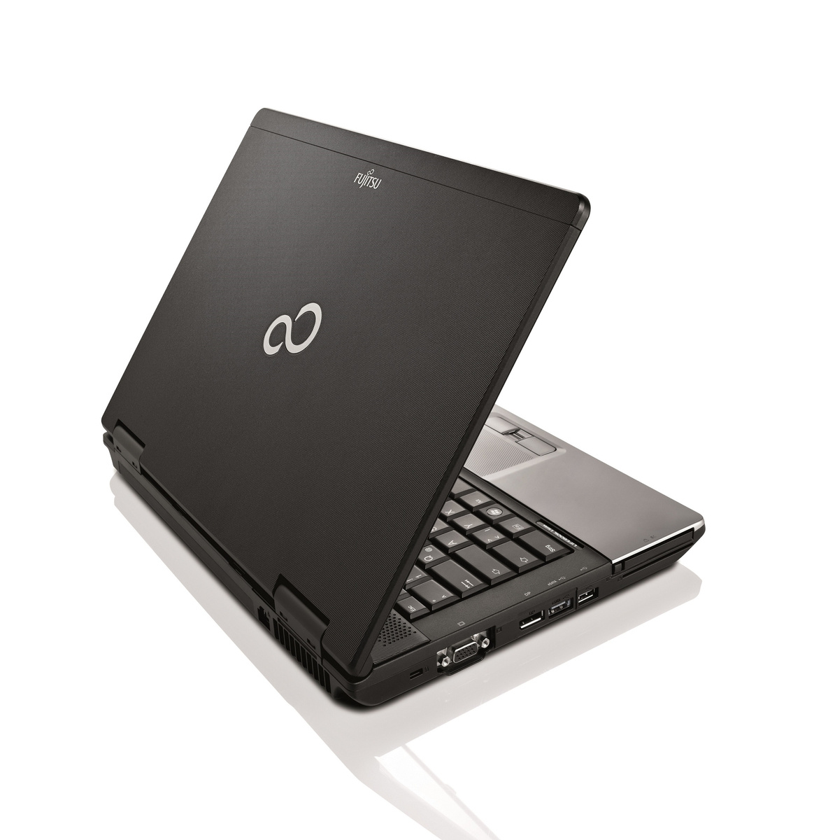Fujitsu LifeBook S752 Core i5 3320m (3-gen.) 2,6 GHz / 4 GB / 120 SSD / DVD-RW / 14'' / Win 10 Prof. (Update)