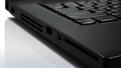 Lenovo ThinkPad L450 Core i3 5005U (5-gen.) 2,0 GHz / 4 GB / 120 SSD / 14" FullHD / Win 10 Prof. (Update) + kamerka