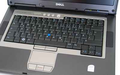 Dell Latitude D830 Core 2 Duo 2,0 GHz / 4 GB / 120 SSD / DVD / 15,4'' / Win 10 (Update)