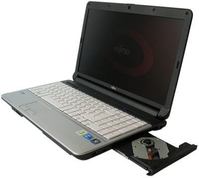 Fujitsu Lifebook A530 Core i3 370M (1-gen.) 2,4 GHz / 4 GB / 120 SSD / 15,6’’ / DVD / Win 10 Prof. (Update)