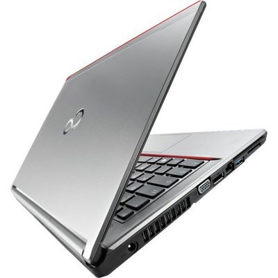 Fujitsu Lifebook E744 Core i5 4200M (4-gen.) 2,5 GHz / 4 GB / 240 SSD / DVD / 14'' HD+ / Win 10 Prof. (Update)