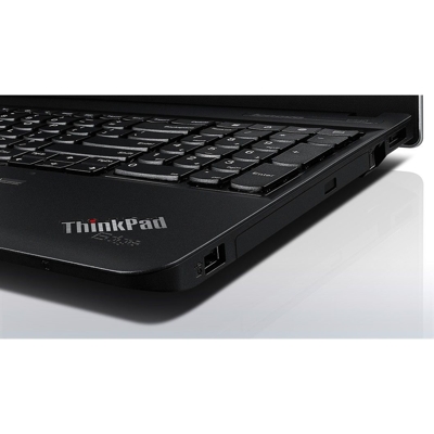 Lenovo ThinkPad E540 Core i3 4000M (4-gen.) 2,4 GHz / 4 GB / 500 GB / 15,6" / Win 10 Prof. (Update)